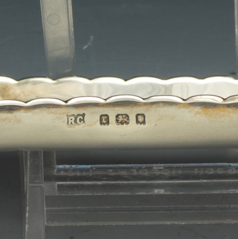 Tiffany & Co. Art Deco small sterling silver tray, by Richard Comyns, London 1932