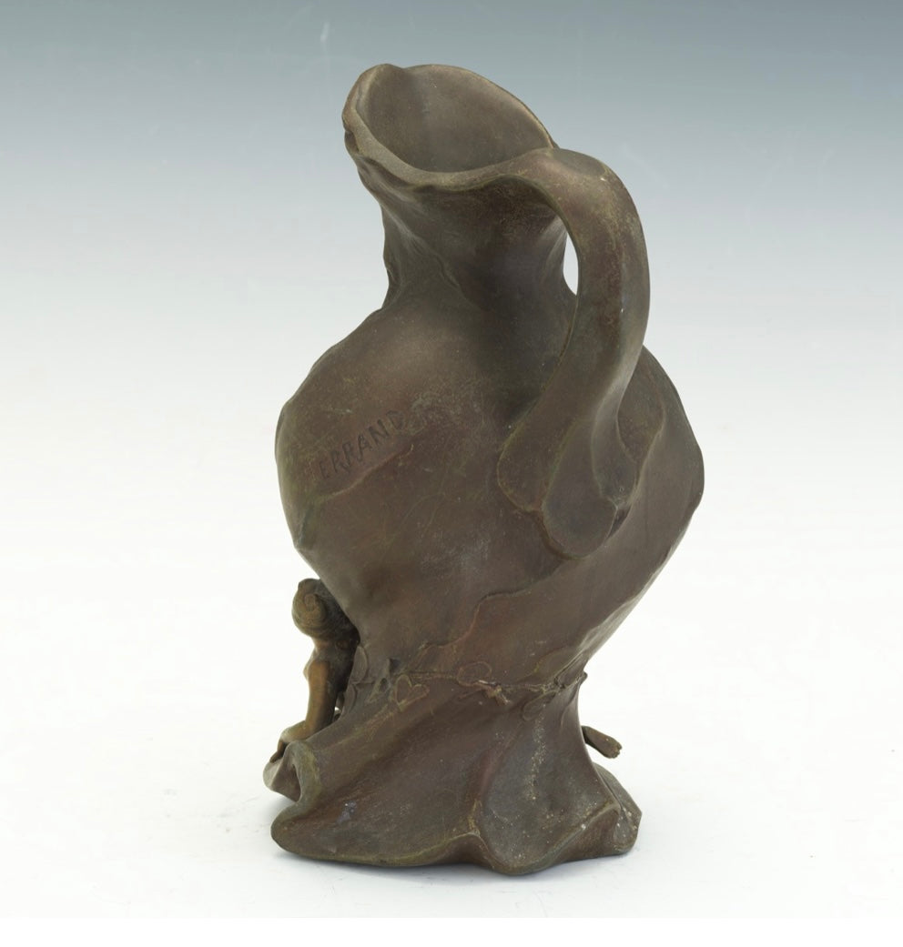 Art Nouveau figural bust with female relief, France, bronze ca1900