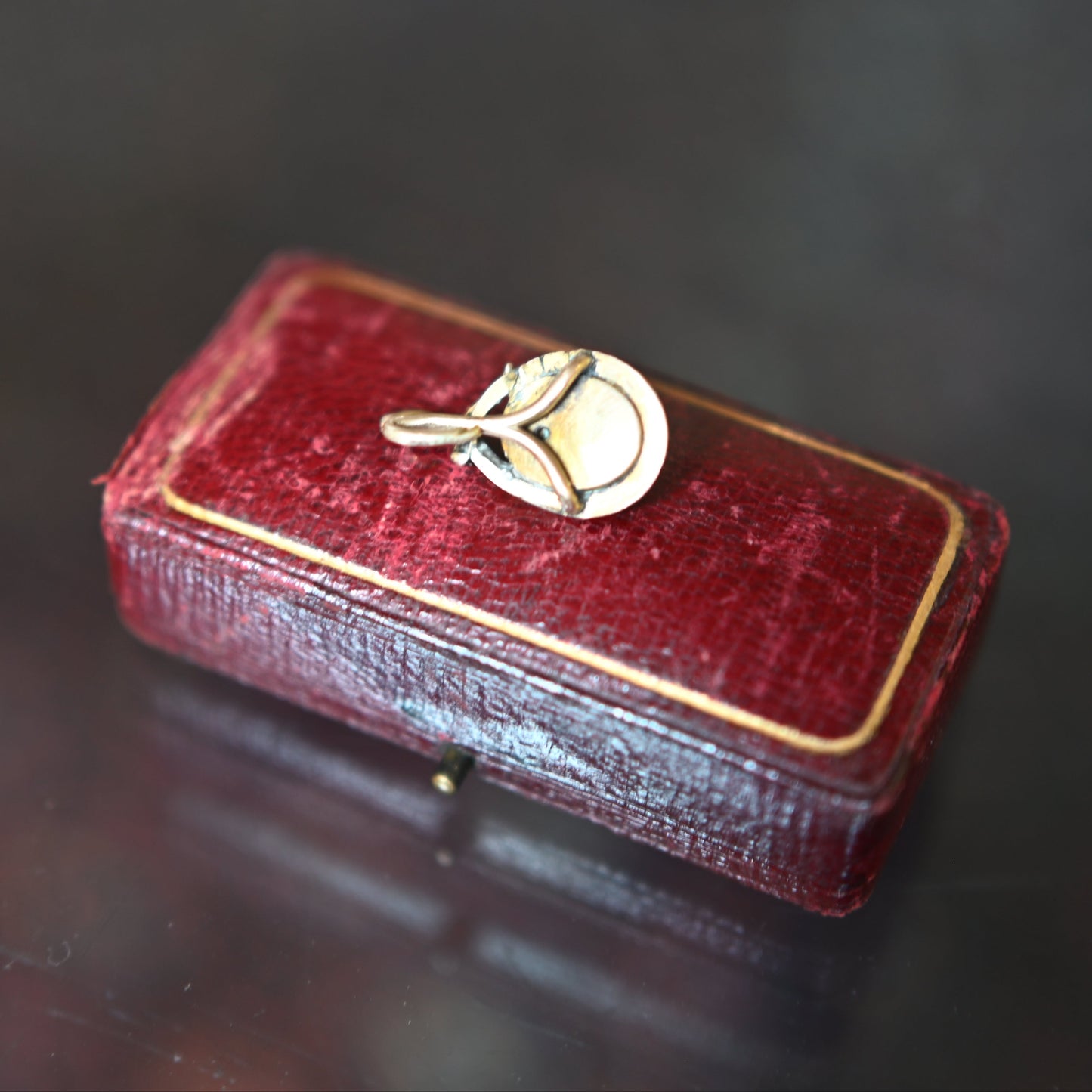 Rare Antique Egyptian Revival Victorian red foiled quartz and coiled snake gold pendant charm, 2.6cm 3.5g